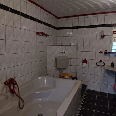 Ferien-in-ruhiger-strasse-in-stadtteil-von-giessen